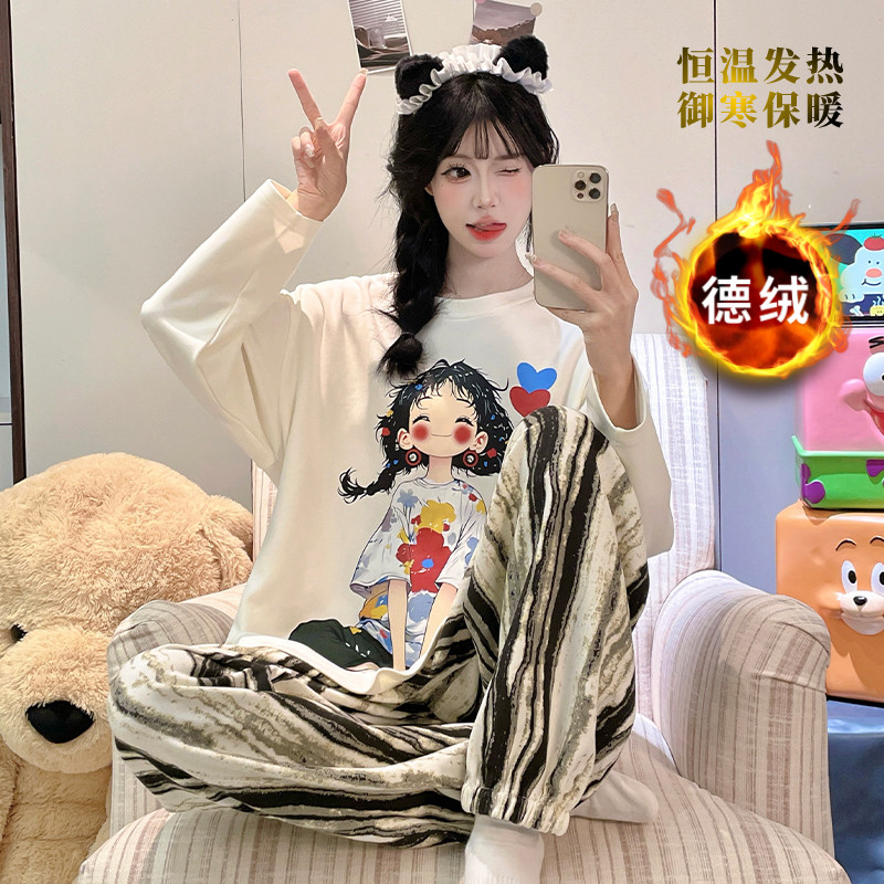 2026可爱小熊睡衣女冬季条纹连帽套装加厚珊瑚绒家居服kk