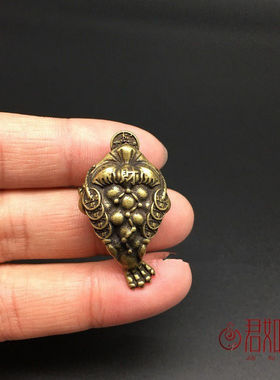 古玩铜器古董收藏仿古实心纯黄铜财字聚宝钱串金蟾迷你小摆件