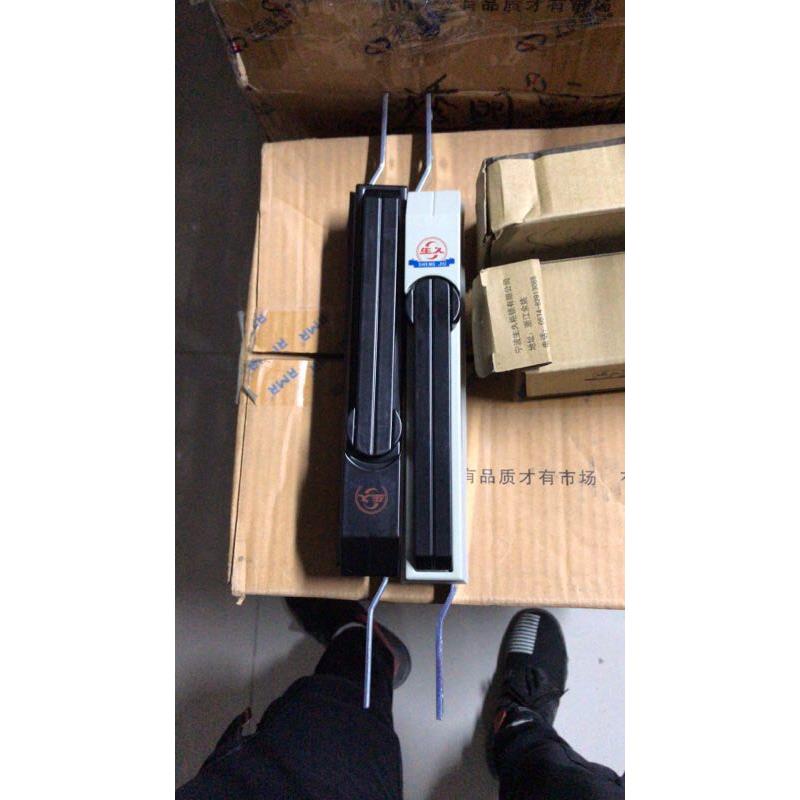 生久柜锁门锁MS830-3黑色亚光拉杆锁 连杆锁主机壳锁配电柜锁锁杆 - 图2