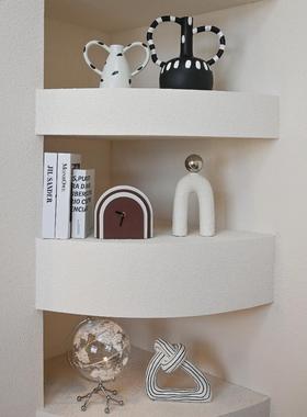 意式软装高级感客厅酒柜装饰摆件轻奢高档书房样板房间小众艺术品