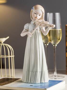西洋女孩拉小提琴陶瓷雕塑摆件酒柜电视柜装饰工艺礼品摆饰家居饰
