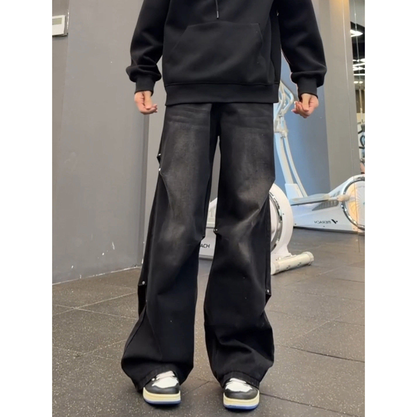 水洗复古褶皱阔腿牛仔裤男款秋冬美式高街裤子直筒宽松伞兵工装裤,淘宝优惠券,粉丝福利购,淘宝优惠卷