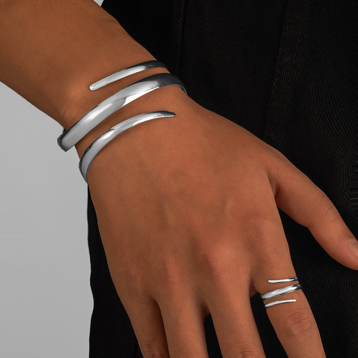 European and American cross-border metal design geometric women's open bracelet ring set exaggerated punk retro temperament jewelry