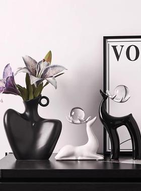 黑白简约风客厅电视柜酒柜水晶球鹿摆件套装入户玄关装饰品高级感