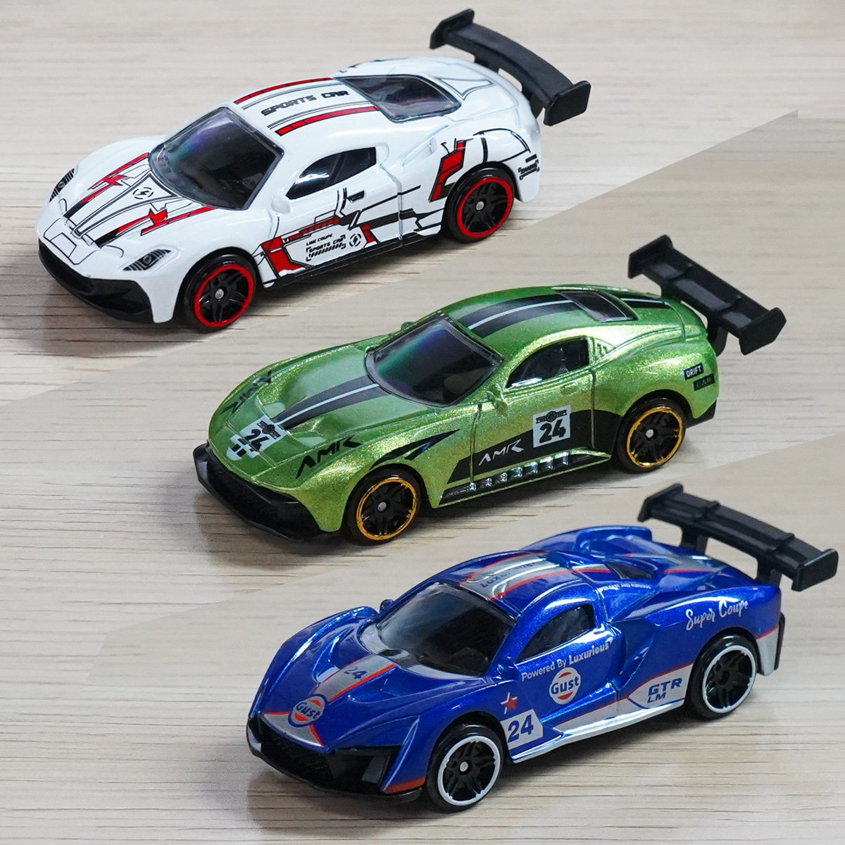 特价9块9三只1:64合金车模赛车迈凯伦柯尼塞格收藏模型口袋玩具男,淘宝优惠券,粉丝福利购,淘宝优惠卷