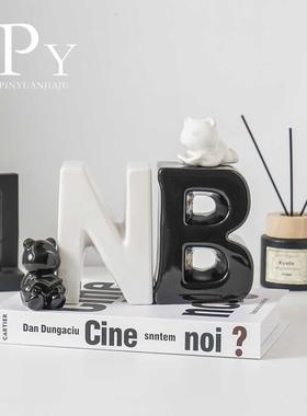 牛逼趣味书立架书档玄关摆件现代轻奢酒柜摆件客厅电视柜儿童房书