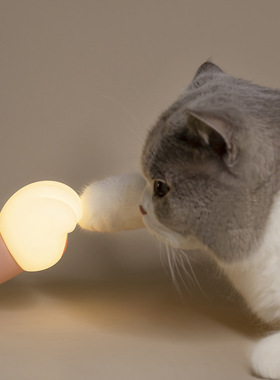 伸出圆手猫爪小夜灯趣味磁吸摆件