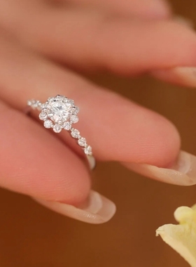 YUDANDUN莫桑戒指30分满钻围镶钻戒时尚简约优雅日常通勤高级感女