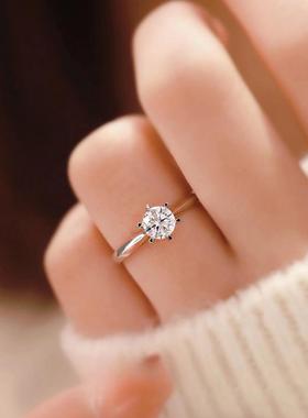 莫桑戒指经典50分六爪钻1克拉