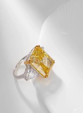 莫桑戒指正方黄钻粉三钻镶嵌