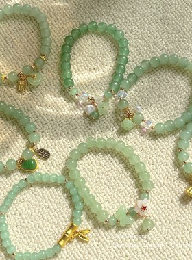 绿色仿琉b璃串珠手链轻奢小众精致手串女2024年新款手饰ins风手绳