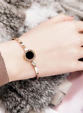 韩版时尚数字手镯开口个t性黑色钛钢不掉色极简风玫瑰金手链