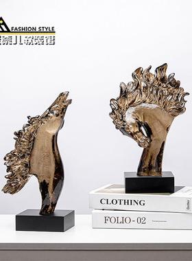 现代轻奢雕塑马头摆件家居客厅酒店样板间书房陈列柜软装饰品摆设