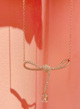 S925纯银轻奢小众蝴蝶结项链