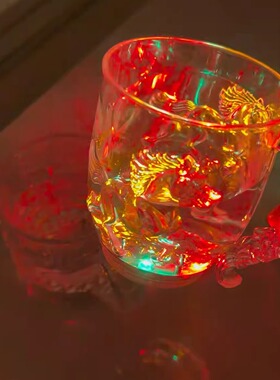 七彩雷霆LED感应发光玻璃水杯