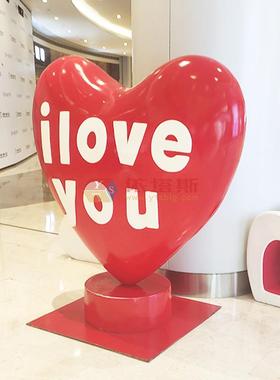 深圳市龙岗区商场玻璃钢英文字母LOVE雕塑爱情主题婚庆定制