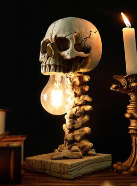 创意树脂骷髅头台灯发光骷髅小夜灯居家办公桌面摆件万圣节装饰品