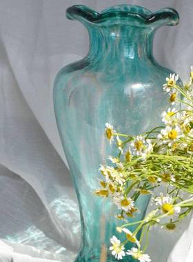 现代家褶居中古风法复古芬顿中古风法花瓣口皱艺术玻璃花瓶彩色波