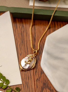 新款配饰轻奢小众女款高级感长款吊坠毛衣天然巴洛克珍珠项链