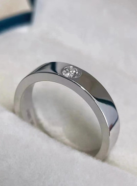 2025新款925纯银男款莫桑钻心形戒指30分八箭闭口显色厂家直销