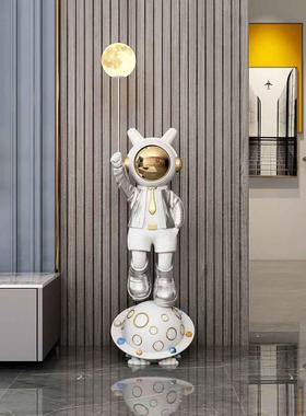 卡通太空人太空人玻璃纤维雕塑家居客厅店铺航空主题装饰发光大摆