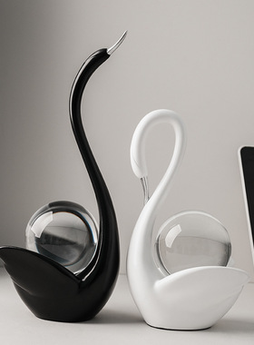 贝汉美创意北欧情侣天鹅摆件家居客厅装饰品送闺蜜新人结婚伴手