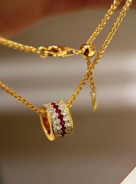 小红书爆款闪动蔷薇设计感项链重工复古高级感精致时尚轻奢吊坠