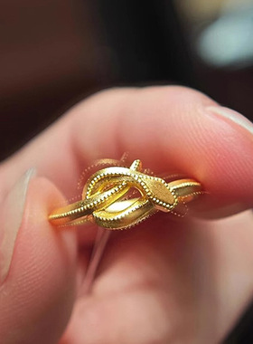 小红书爆款盘缠灵蛇缠绕戒指女2025本命年小金蛇拜岁指环