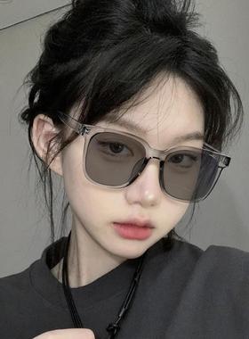 自动感光变色近视墨镜女夏高级感可配有度数防晒防紫外线太阳眼镜