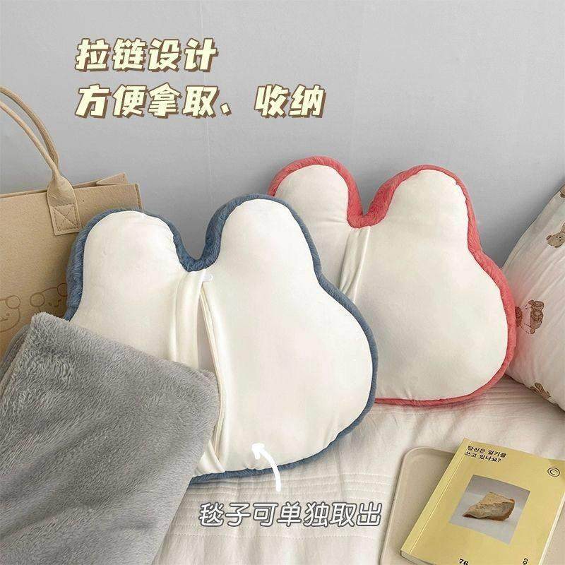 加厚抱枕被子两用猪抱枕办公室午睡小枕头车载毛毯靠枕毯子二合一,淘宝优惠券,粉丝福利购,淘宝优惠卷