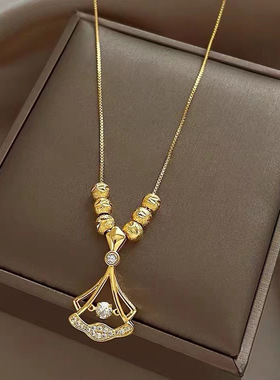 灵动银杏叶项链女新款轻奢小众设计吊坠高质感气质锁骨链配饰