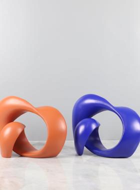 现代简约几何波浪形树脂摆件客厅茶几电视柜样板房玄关家居装饰品