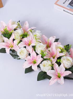厂家仿真花排花假花婚庆装饰道具百合玫瑰花绢花塑料花地排花