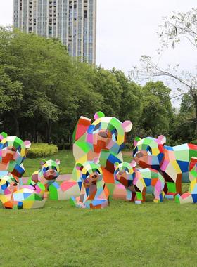 玻璃纤维彩绘熊猫雕塑户外社区售楼处几何动物素描草坪装饰摆件园