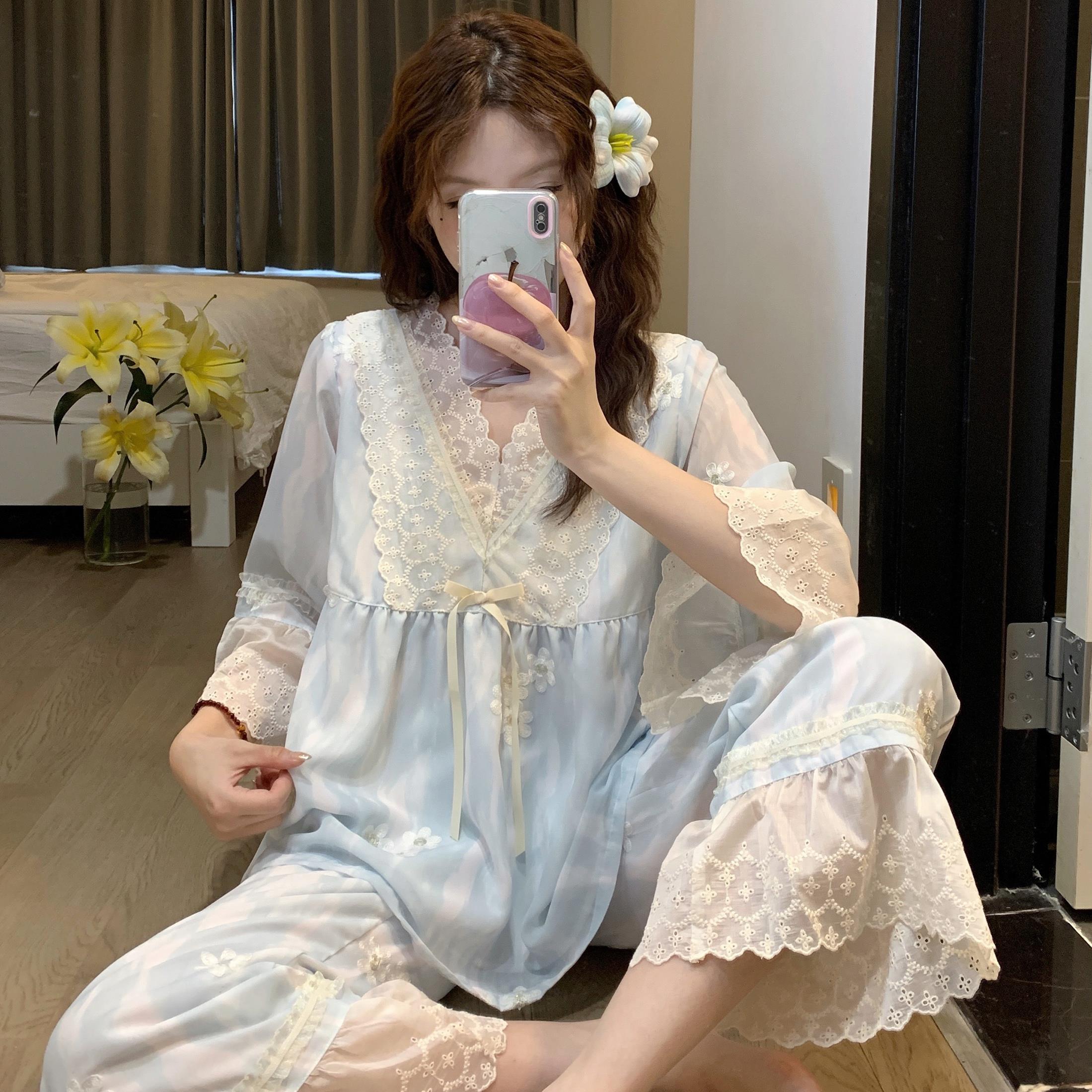 2025超火冰丝睡衣女款春秋可外穿公主风蕾丝边长裤家居服套装秋天 - 图3