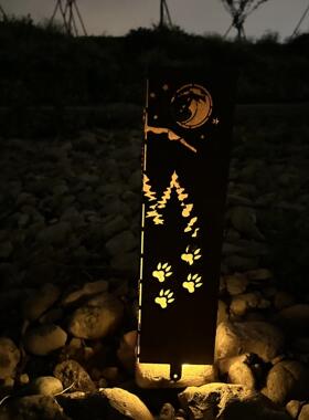 狼与月亮山风景花园柱-花园装饰-花园雕像-景观灯盖-户外灯罩