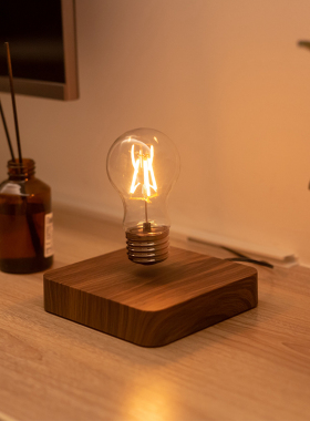 反重力磁悬浮灯泡创意小夜灯家居卧室桌面摆件送男女朋友领导礼品