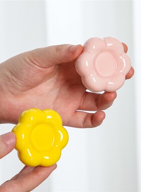 创意陶瓷花转转乐底座装饰品小摆件可爱陶瓷工艺品小配件玩偶托盘