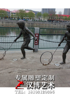 小孩子提水雕塑铸铜材质雕塑制作玻璃钢雕塑制作城市景观园林雕塑