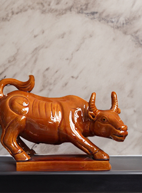 黄牛摆件唐三彩陶瓷牛客厅摆设生肖瓷牛补缺角办公室小水牛工艺礼