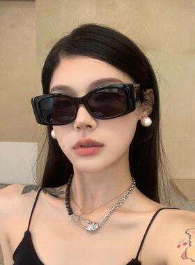 2024新款欧美高级感黑色粗框墨镜女个性ins风时尚辣妹方框太阳镜