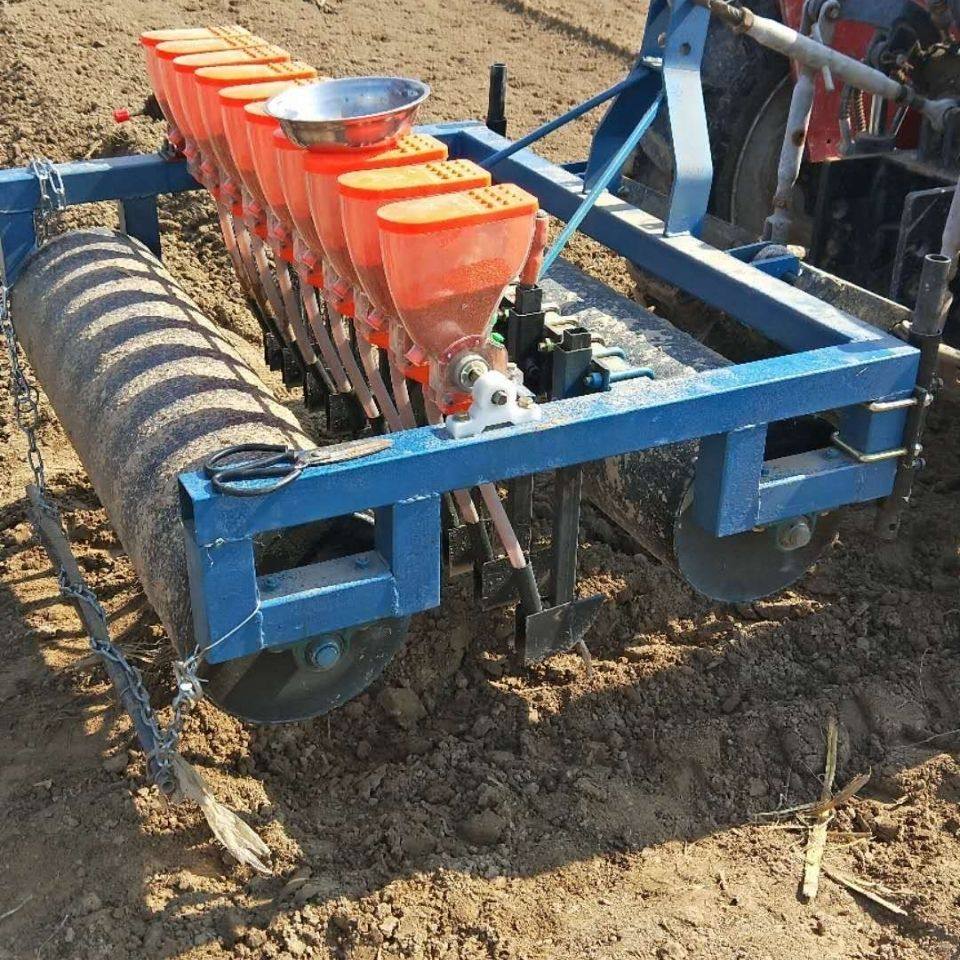 四轮拖拉机带的播种机蔬菜谷子高粱油菜多功能精播免间苗播种镂厂,淘宝优惠券,粉丝福利购,淘宝优惠卷