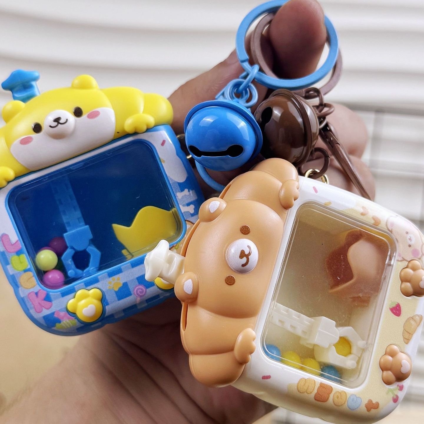 创意萌兔小熊抓娃娃机钥匙扣抓球机治愈解压玩具生日礼物挂件礼品,淘宝优惠券,粉丝福利购,淘宝优惠卷