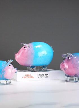 轻奢可爱幸福小猪动物琉璃摆件客厅样板间儿童房售楼处玄关装饰品