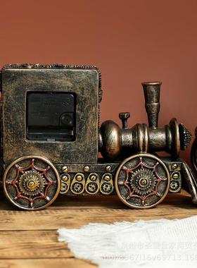 创意仿古做旧火车头时钟树脂模型摆件家居酒吧咖啡厅礼品装饰道具