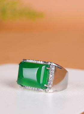 帝王绿玉髓男士款方形戒指扳指铜镶嵌绿玛瑙指环活口大小可调货源