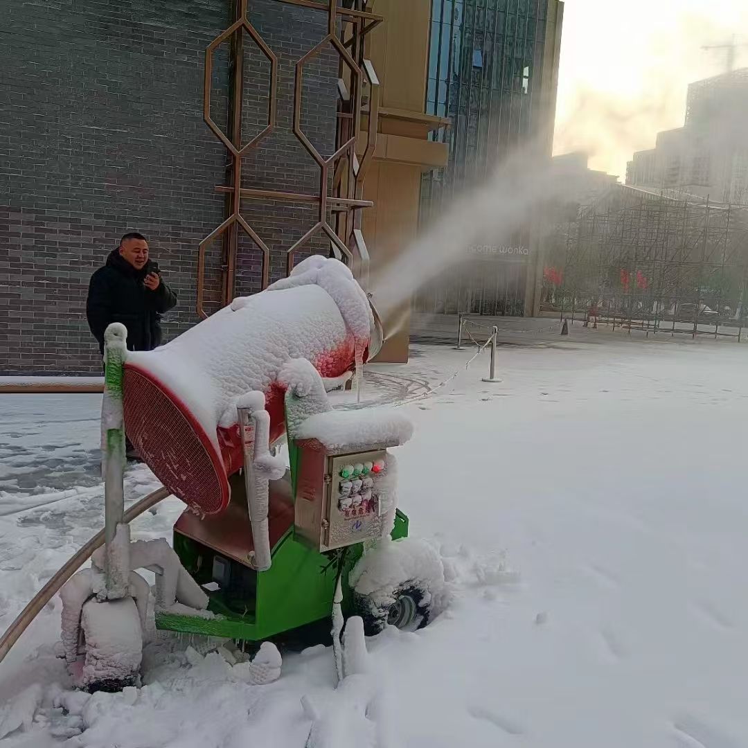 全自动遥控造雪机户外景区移动式制雪机滑雪场人工降雪造雪机-图0