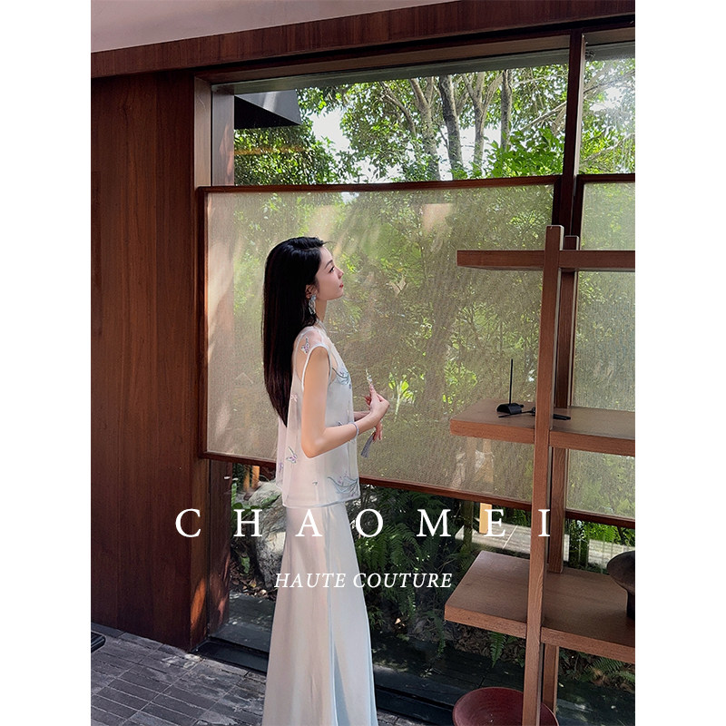 冯（CHAOMEI【君子兰】新中式门襟珠扣绣花马甲+醋酸吊带裙套装,淘宝优惠券,粉丝福利购,淘宝优惠卷