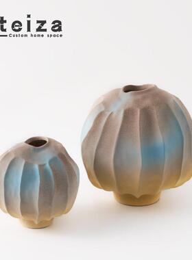 Oteiza现代花瓣造型花器创意样板间样品屋展示中心陶瓷花瓶饭厅客