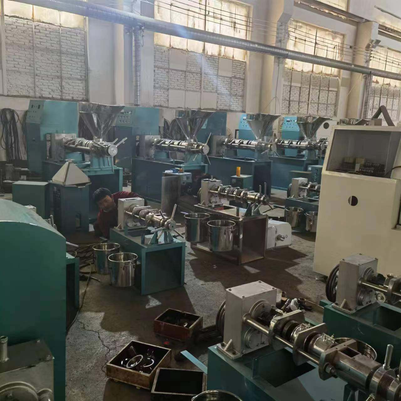 产地直供现货70型棉籽螺旋榨油机游街家用电商用棉籽螺旋榨油机,淘宝优惠券,粉丝福利购,淘宝优惠卷